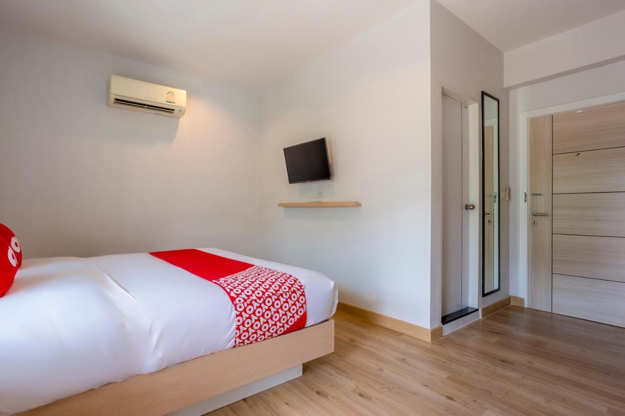 Oyo 1053 Bloom Guest House Chiang Mai Ngoại thất bức ảnh