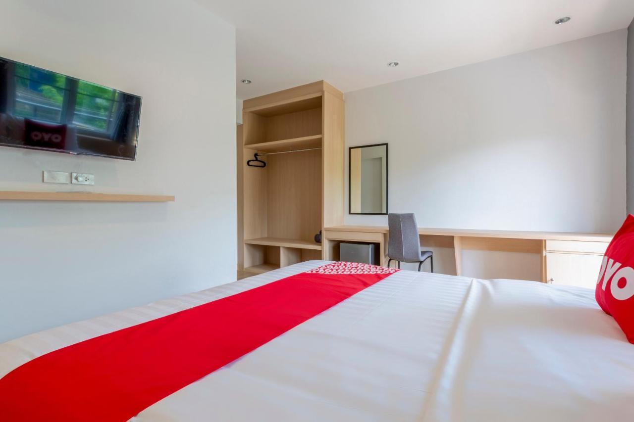 Oyo 1053 Bloom Guest House Chiang Mai Ngoại thất bức ảnh