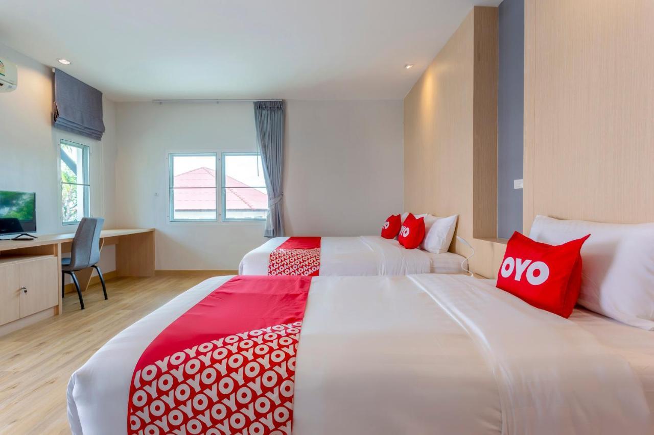 Oyo 1053 Bloom Guest House Chiang Mai Ngoại thất bức ảnh